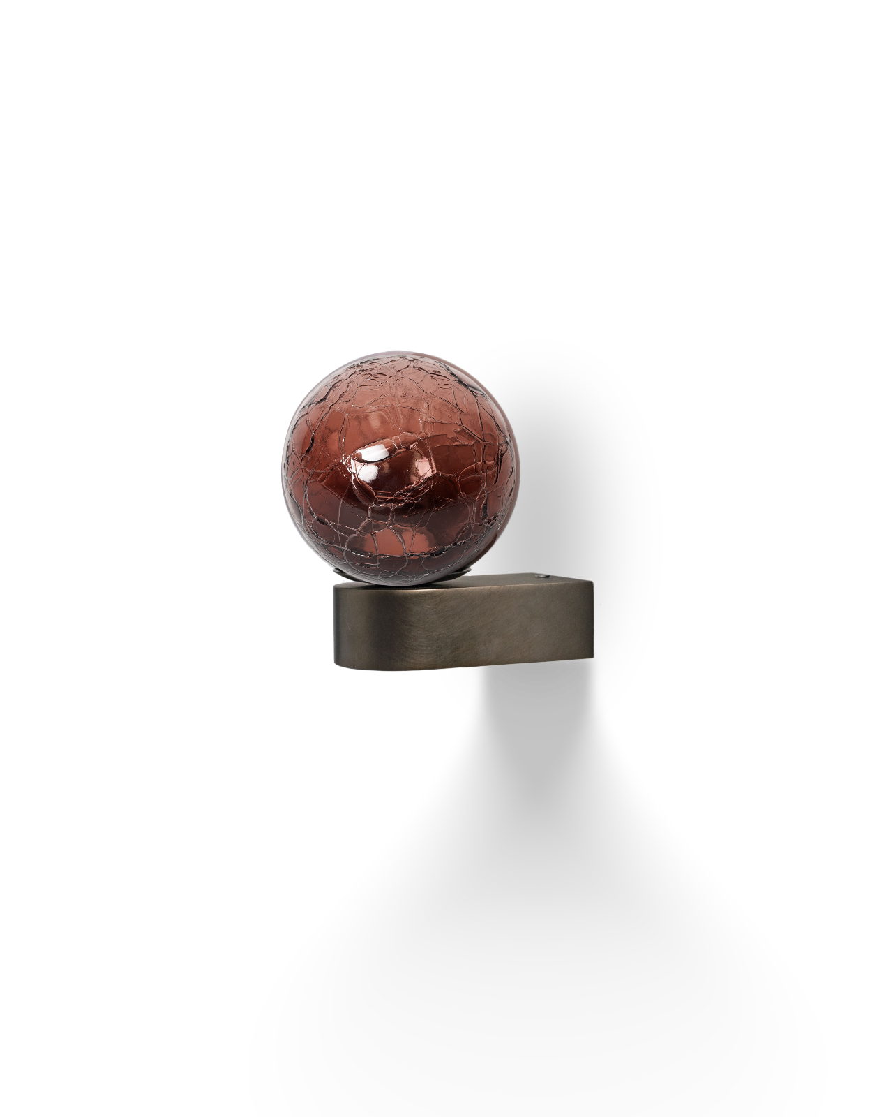 The Uno Wall Light