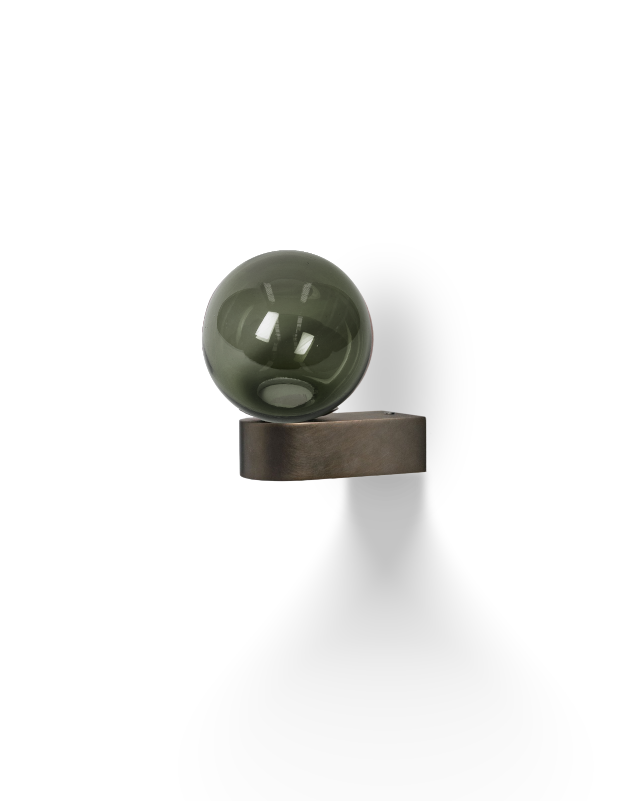 The Uno Wall Light