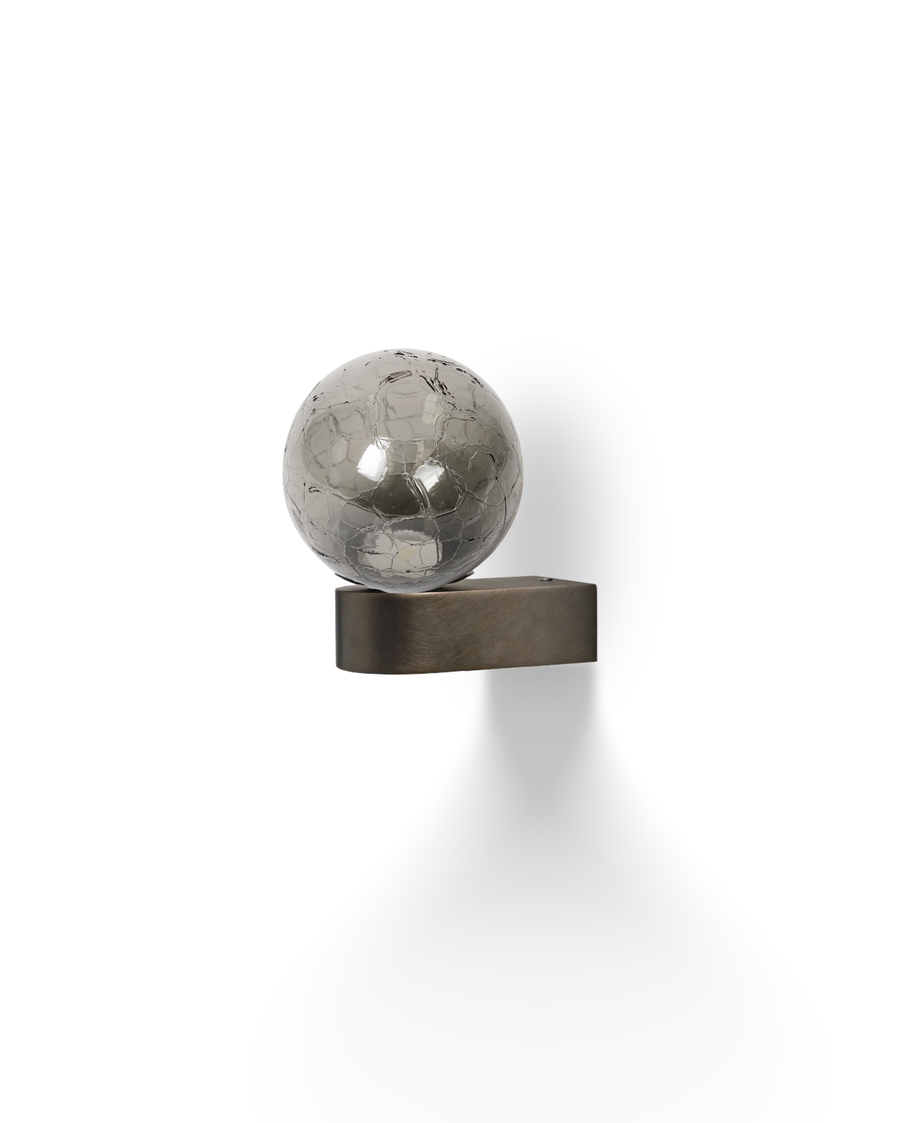 The Uno Wall Light